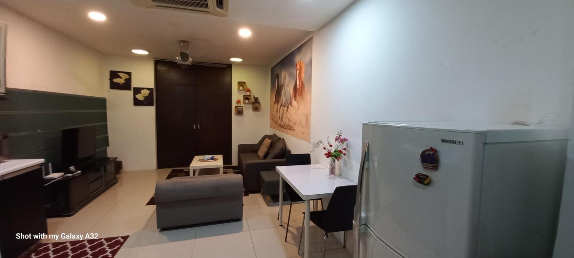 One Maxim Residence At Taragon Куала Лумпур Екстериор снимка