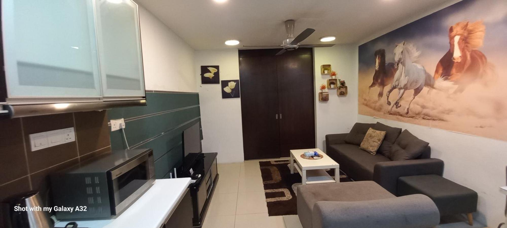One Maxim Residence At Taragon Куала Лумпур Екстериор снимка