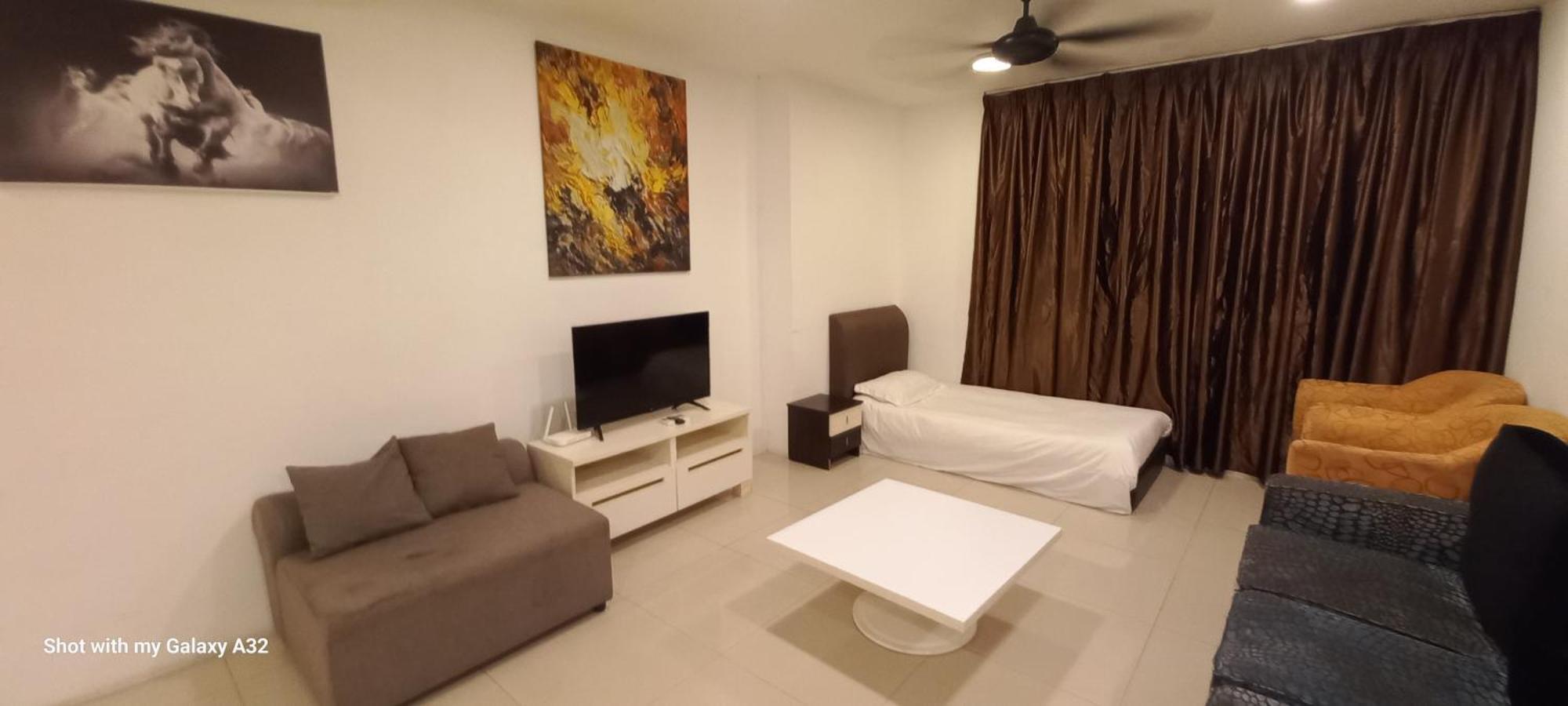 One Maxim Residence At Taragon Куала Лумпур Екстериор снимка