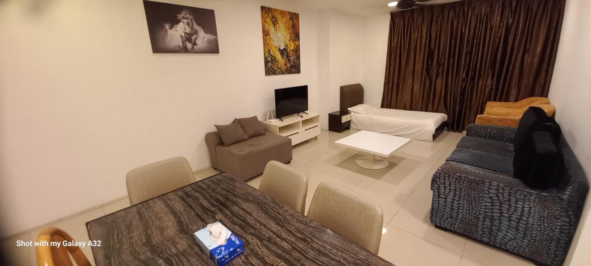 One Maxim Residence At Taragon Куала Лумпур Екстериор снимка