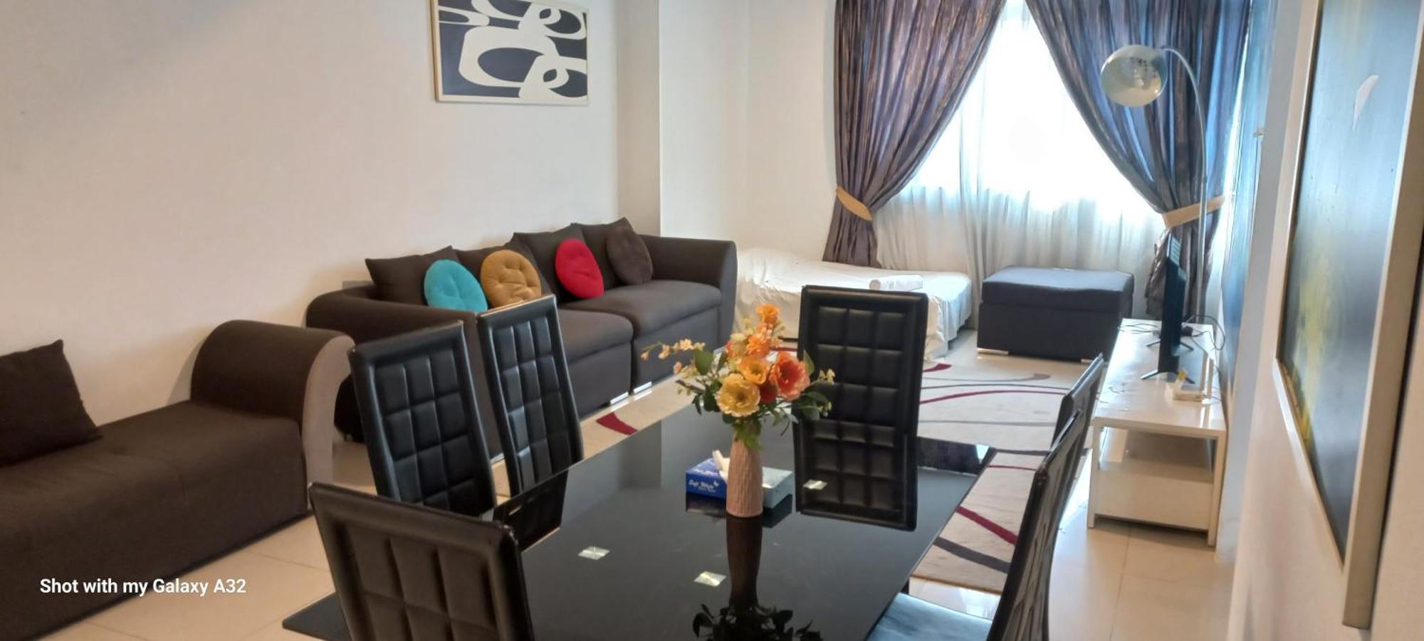 One Maxim Residence At Taragon Куала Лумпур Екстериор снимка